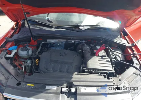 2019 Volkswagen Tiguan 2.0T Se/2.0T Sel/2.0T Sel R-Line/2.0T Sel R-Line Black z USA, uszkodzony, nr VIN 3VV3B7AX2KM152875